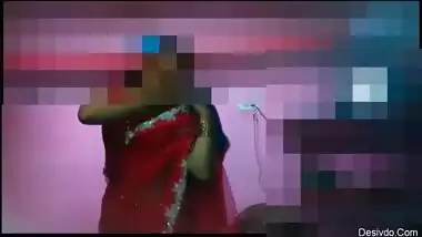 Pure desi bhabhi in nude dance