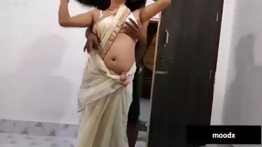 Indian bhabhi fuck with daver -in Hindi