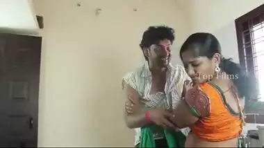 Tamil sex mms of lonely housewife with beggar