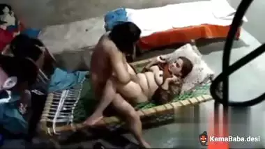 Pakistani xxx video of a village couple fucking hard