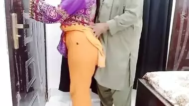 Pakistani Housewife Fucked By Husband,s Friend...