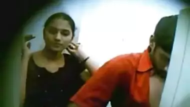 Indian College Teen Fucked In Cyber Cafe Filmed By Hiddencam