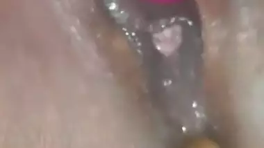 Mallu Wife Anal Fingering And Masterbates With Viberator