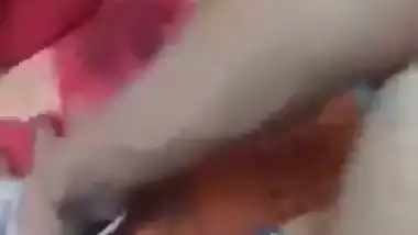 Man fucks a Muslim girl’s tight pussy in Bangla sex video