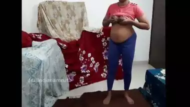 Amateur Indian Cute Desi Women Stripping dress before Lover & Insert Bottle into Pussy, Fingering, Masturbation
