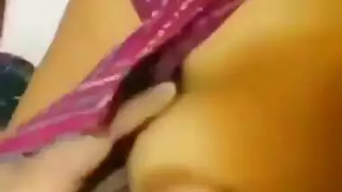 Sexy Village Bhabhi Giving Nice Blowjob