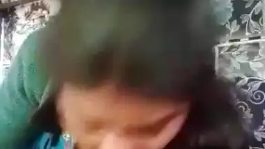 Desi girl sucking lover cock