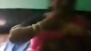 Mallu Aunty Boobs Show to Lover