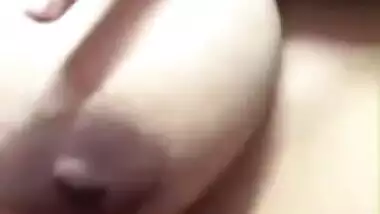 Cute Paki Girl Shows Her Boobs And Pussy Part 1