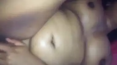 Horny Desi wife pussy rubbing and fucking