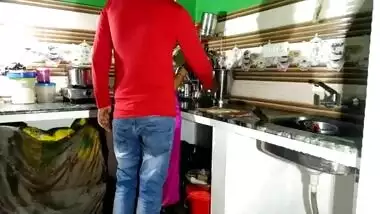 Desi Aunty Fucking in the kitchen