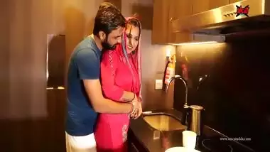 Jija Ne Saali Ki Salwar Kholi