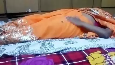 Desi Bhabhi Boobs