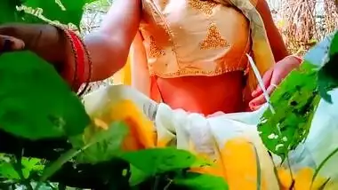 Indian Village Desi Women Injoy Outdoor Natural Boobs Hindi