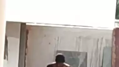 Exclusive- Desi Village Bhabhi Outdoor Bathing Record By Hidden Cam