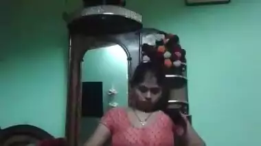 Sexy Desi Married Wife Nude Selfie Video for Bf