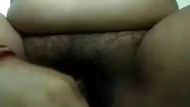 Horny Desi Bhabhi Pussy Fucking With Hand Shower