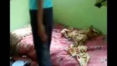 Real desi bhabhi fucked by her devar secretly at home