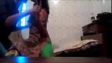 Sxyvideo 18 indian sex videos on Xxxindiansporn.com