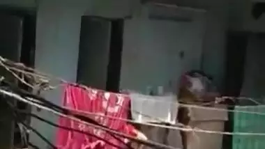 Aunty washing pussy removing red panty