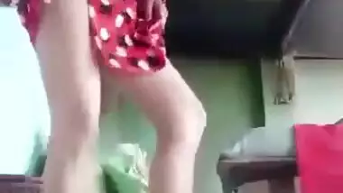 Rangpur desi dehati village bhabhi ki mast strip show