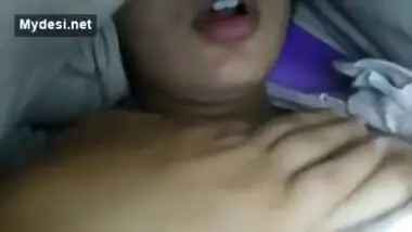 Desi cute girl show her sexy boobs