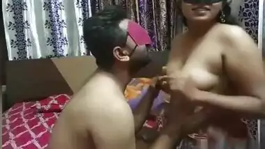 Xxxveop - Hot indian mom banged by her own son indian sex video