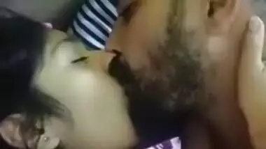 Hot Lover kissing gf shy to show face