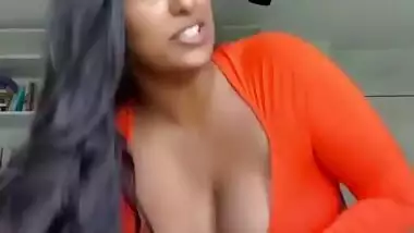 BUSTY DUSKY BEAUTY BIG HOT MELONS TEASE