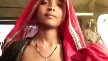 Today Exclusive- Horny Desi Bhabhi Showing Her Boobs And Masturbating Part 4