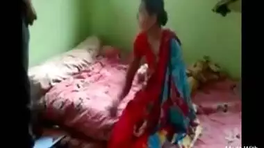 Hindustani mami ki Hindi mai baat karte hue chudai