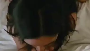 Slut girl sucking condom dick of client desi mms HD