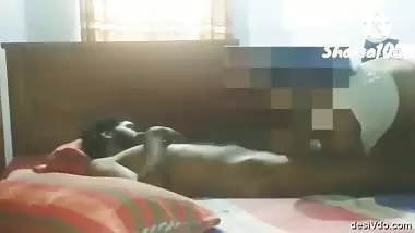 Huge ass gf jumping on mallu cock