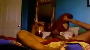 Desi Mature Big Ass Bhabhi Gives Blowjob Before Sex