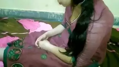 Bhabhi ko Anal sex kiya hindi audio video.