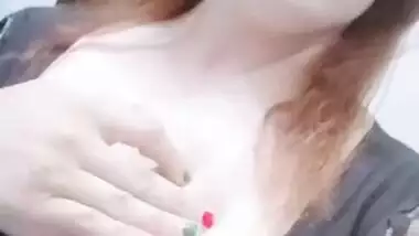Paki wife showing her milking boobs