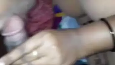 Fleshy Mallu aunty Pooradi video