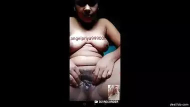 Cute Desi Girl Priya Fingering