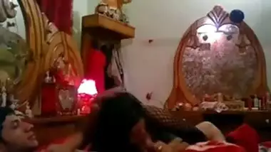 Gurgaon Hot Couple Nude at Home Desi Sex