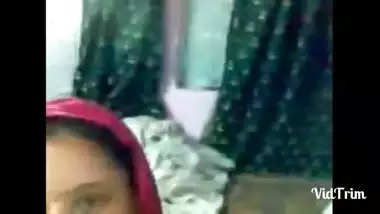 MMS Of Sexy Pakistani College Girl With Boyfriend