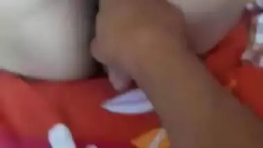 Bhabi pussy fingering by husband