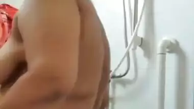 Today Exclusive- Desi Bbw Bhabhi Bathing Part 3