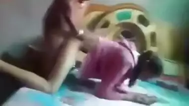 Xxx Indian Porn Video Of Noida College Desi Girl Neeti