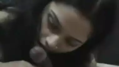 Indian desi romance sex MMS of a sexy wife and her husband