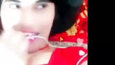 Hot Punjabi Girl Showing Her Big Boobs On Video Call