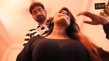 swathi naidu navel licking