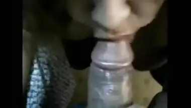 Erotic and sensual mms of Punjabi gal giving blowjob