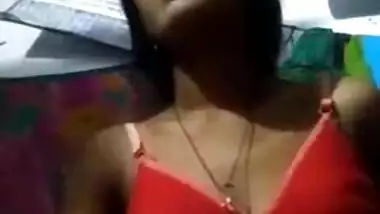 Bangla housewife nude MMS selfie video