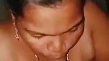 Village desi mature sex aunty blowjob viral clip