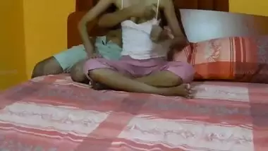 Desi Bhabhi In Indian Couple Chudai In Hotel Room